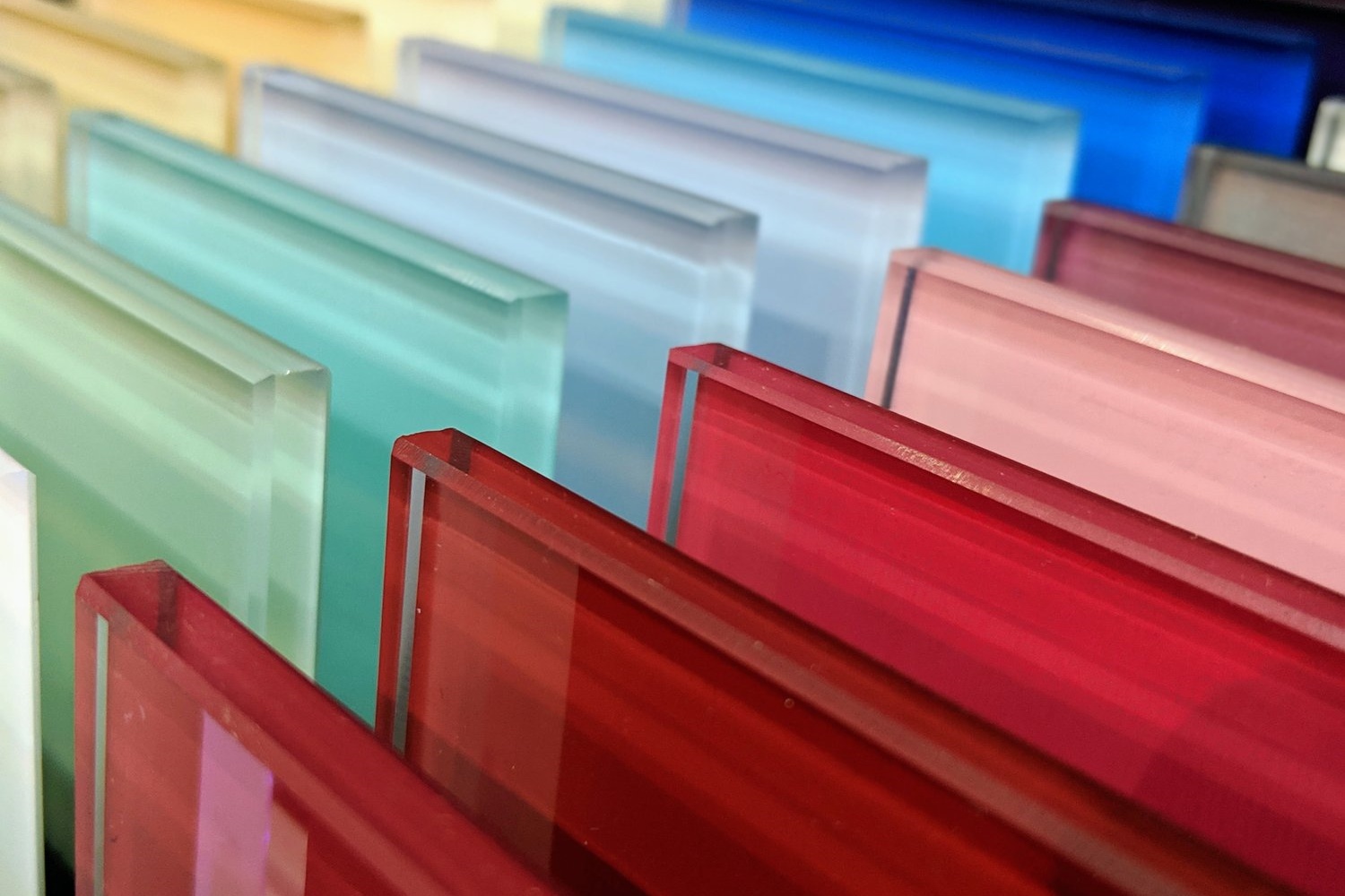 Versatile Acrylic Sheet Versatile Acrylic Sheet