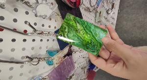 Emerald-Pearl-Cast-Acrylic-Sheets