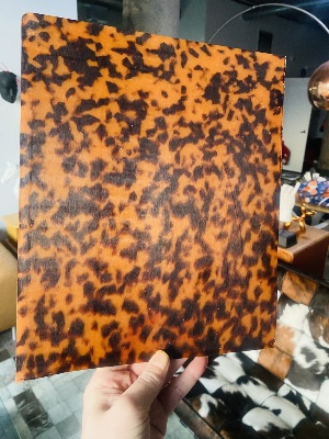 Tortoise-Shell-Cast-Acrylic-Sheets